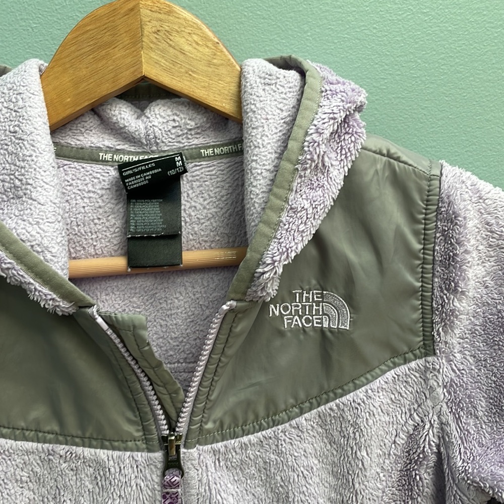 • FLEECE JACKET • - Picture 2 of 3